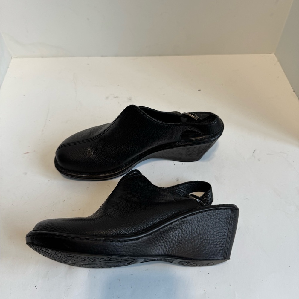 Born Black Leather Wedge Clogs | Comfort Slip-On Shoes. Size 9 - Picture 7 of 15